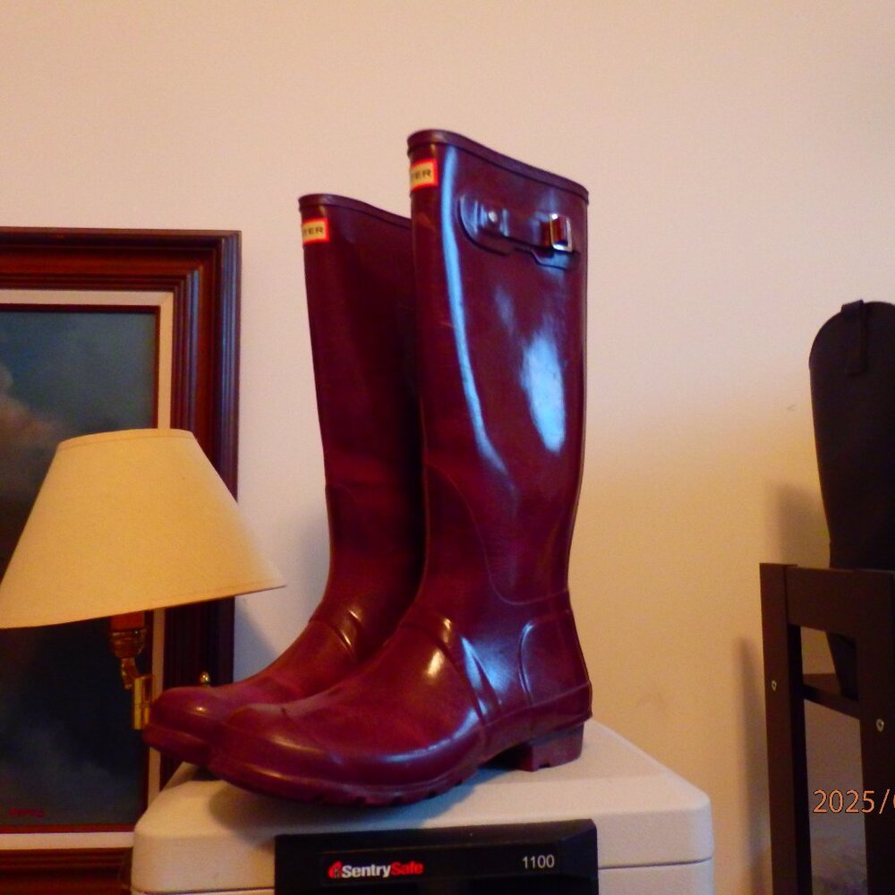 Chocolate Brown Tall Hunter Rain boots Wellies size 10